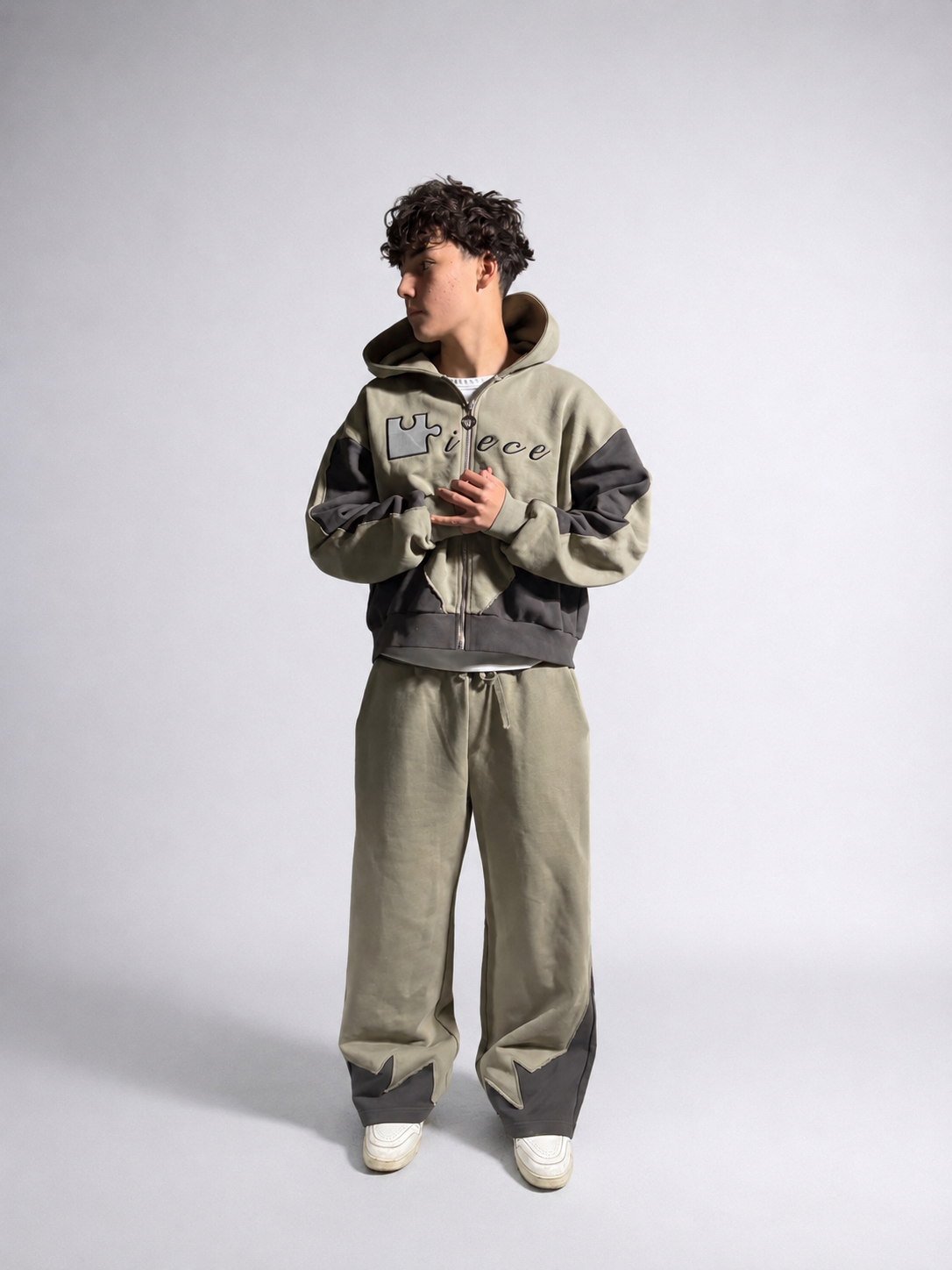 The Piece Set